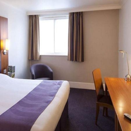 Premier Inn Nottingham Arena Zewnętrze zdjęcie